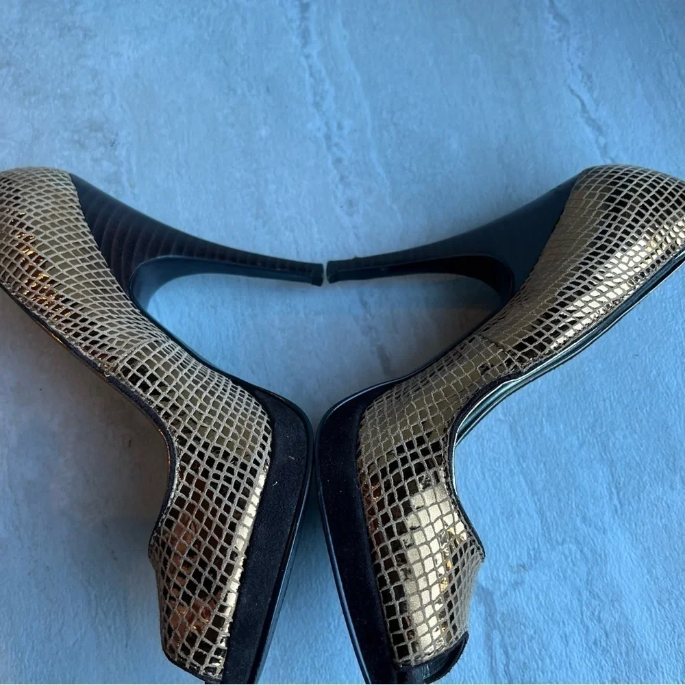 ** Calvin Klein Pari Bronze/Gold Reptile Pumps Peep Toe 5.5